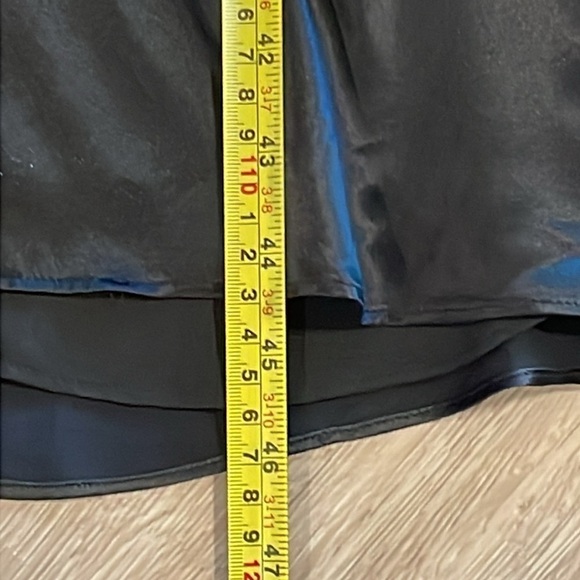 Harold’s Women’s Mini Dress Size 10 Black 100% Silk Marilyn Style Cocktail - Picture 15 of 15